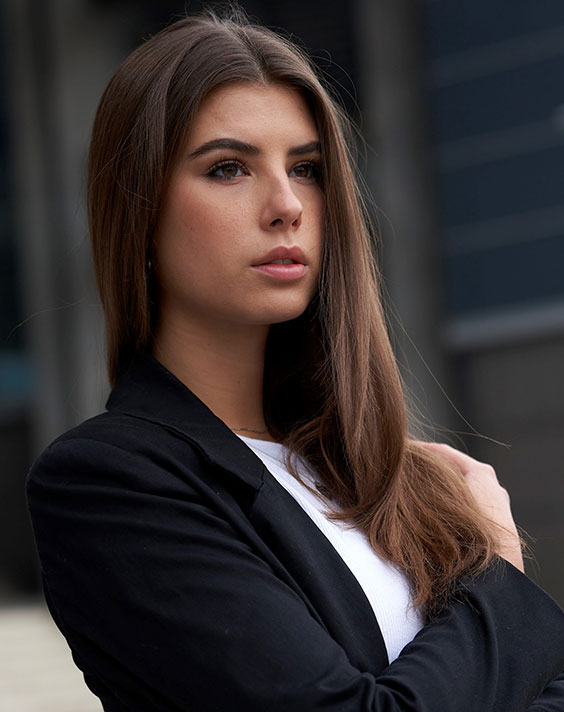Laura