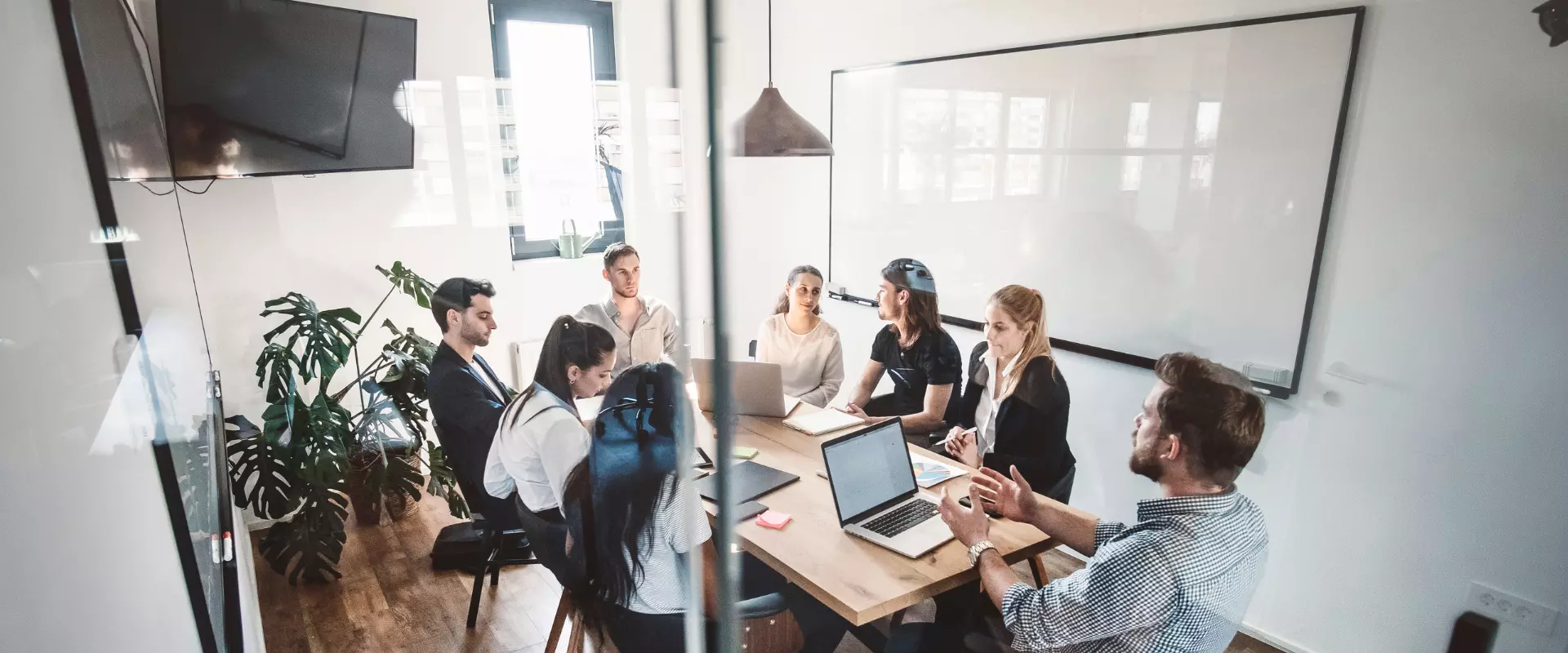 Der große Einfachmarketing Performance Marketing Guide 2025: Der Schlüssel zum Erfolg in jedem Kanal